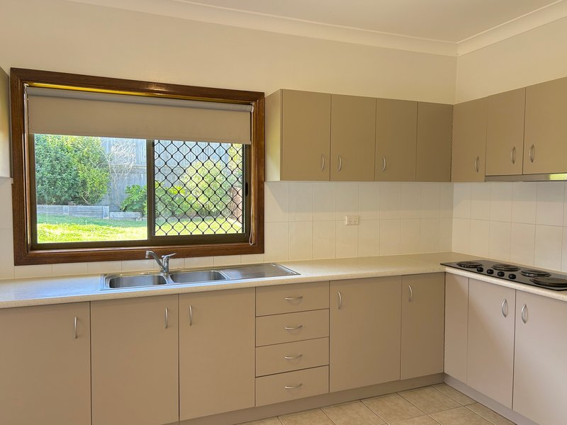 Photo - 21 Jane Avenue, Warrawong NSW 2502 - Image 3