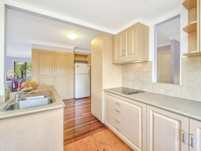 Photo - 21 Janelle Street, Aspley QLD 4034 - Image 3