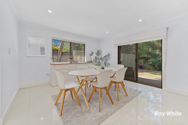 Photo - 21 Jeanette Avenue, Springwood QLD 4127 - Image 12