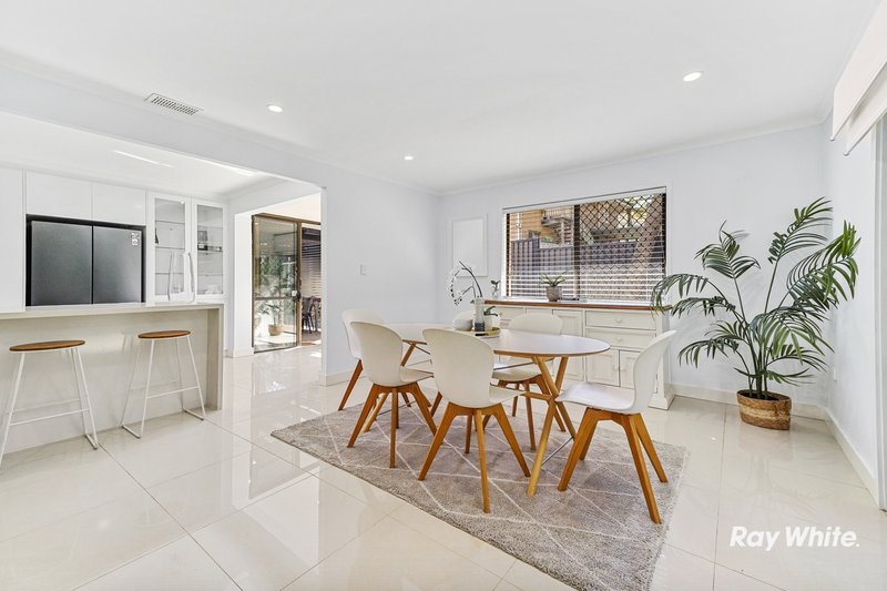 Photo - 21 Jeanette Avenue, Springwood QLD 4127 - Image 14