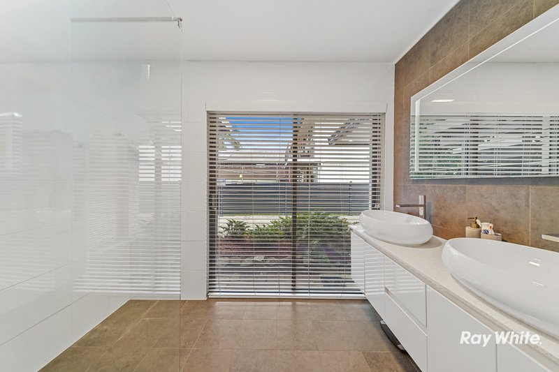 Photo - 21 Jeanette Avenue, Springwood QLD 4127 - Image 19