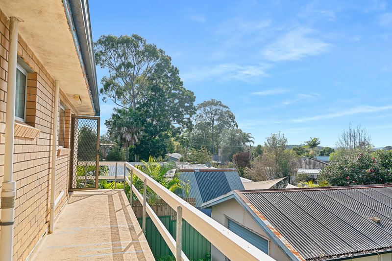 Photo - 21 Jeannie Crescent, Berkeley Vale NSW 2261 - Image 7