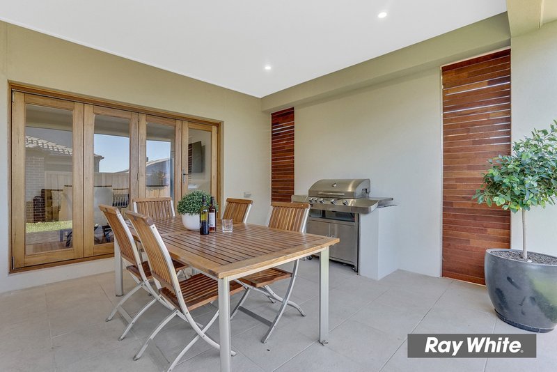 Photo - 21 Jindalee Way, Werribee VIC 3030 - Image 19