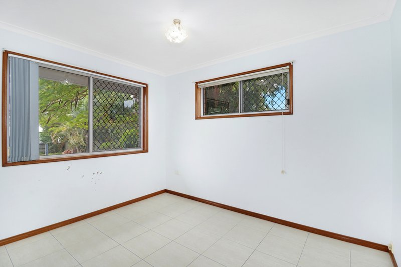 Photo - 21 Johnston Boulevard, Urraween QLD 4655 - Image 6