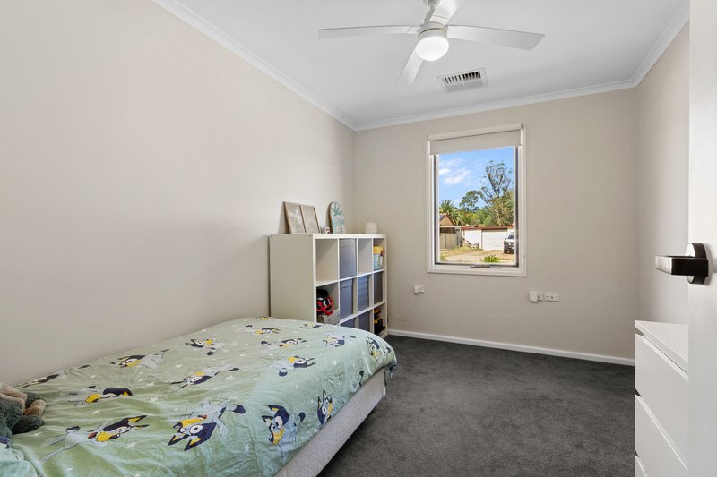 Photo - 21 Jones Crescent, Elizabeth East SA 5112 - Image 10