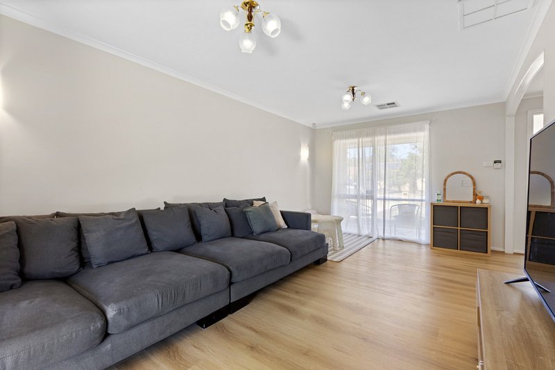 Photo - 21 Jones Crescent, Elizabeth East SA 5112 - Image 15