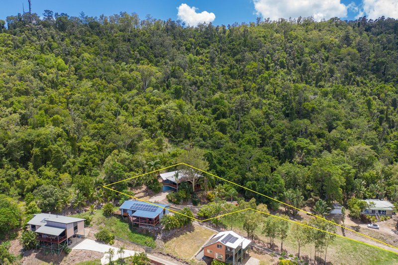 Photo - 21 Jones Road, Cannonvale QLD 4802 - Image 17