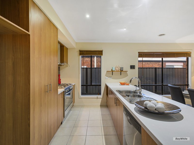 Photo - 21 Josebury Road, Tarneit VIC 3029 - Image 15