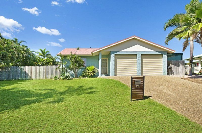 21 Joshua Crescent, Bushland Beach QLD 4818