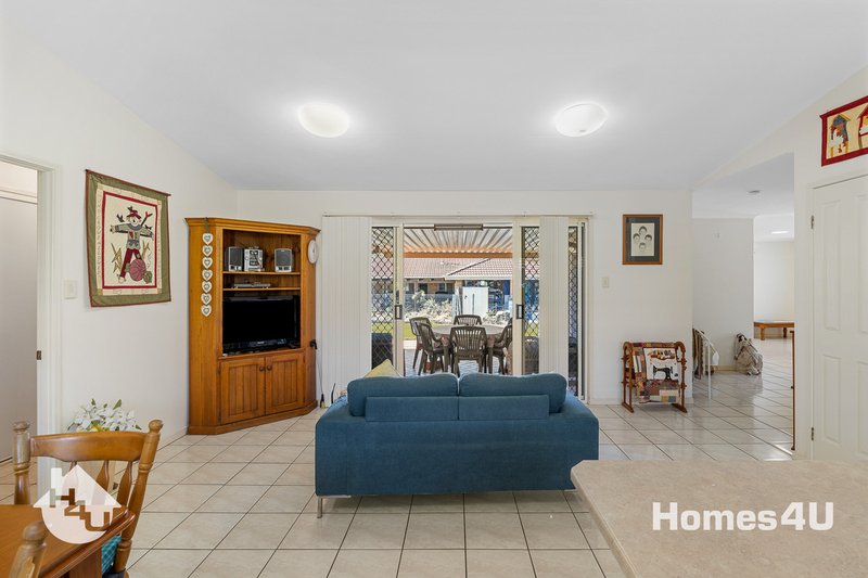 Photo - 21 Jumbuck Street, Deception Bay QLD 4508 - Image 8