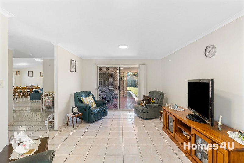 Photo - 21 Jumbuck Street, Deception Bay QLD 4508 - Image 9