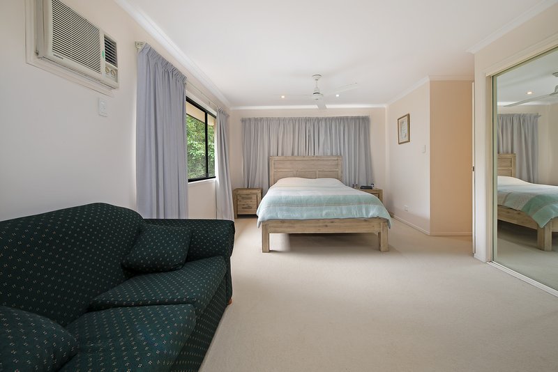 Photo - 21 Kalbarri Court, North Lakes QLD 4509 - Image 23