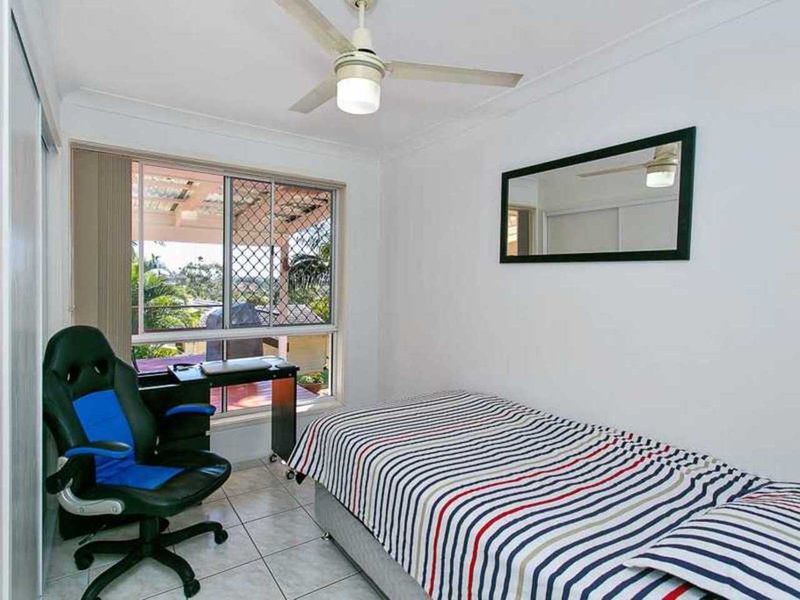 Photo - 21 Kambalda Ct , Worongary QLD 4213 - Image 12