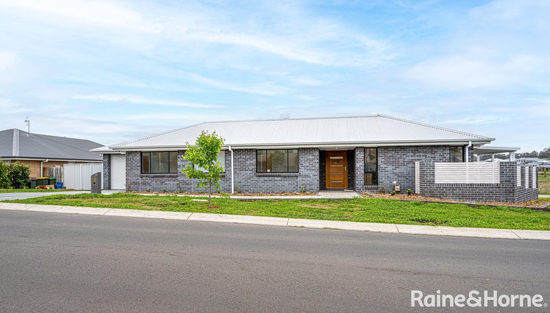 Photo - 21 Kavanagh Street, Goulburn NSW 2580 - Image