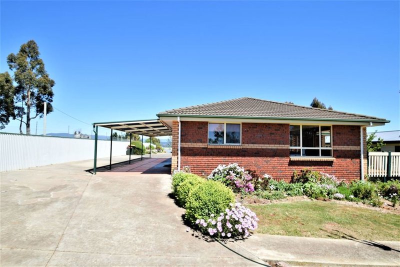 Photo - 21 Keegan Rise, Deloraine TAS 7304 - Image 2