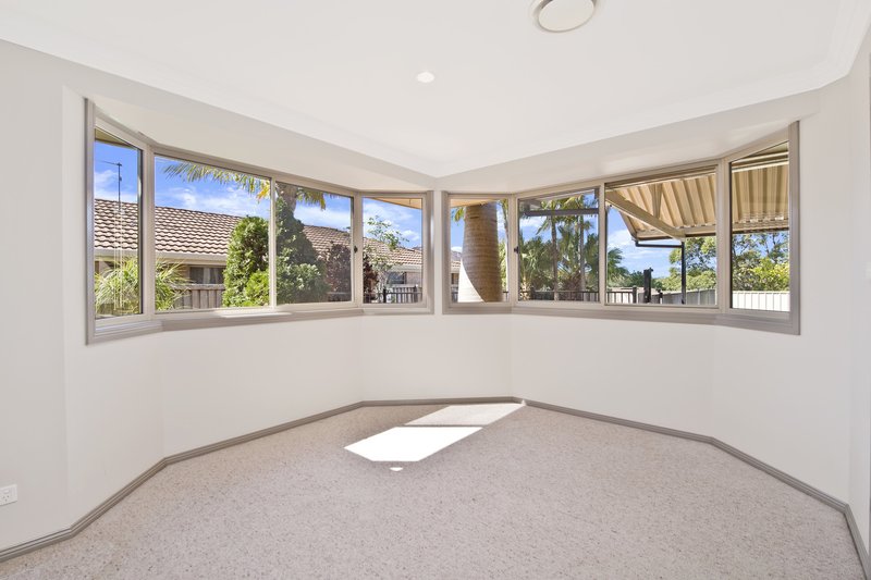 Photo - 21 Kendall Crescent, Bonny Hills NSW 2445 - Image 5