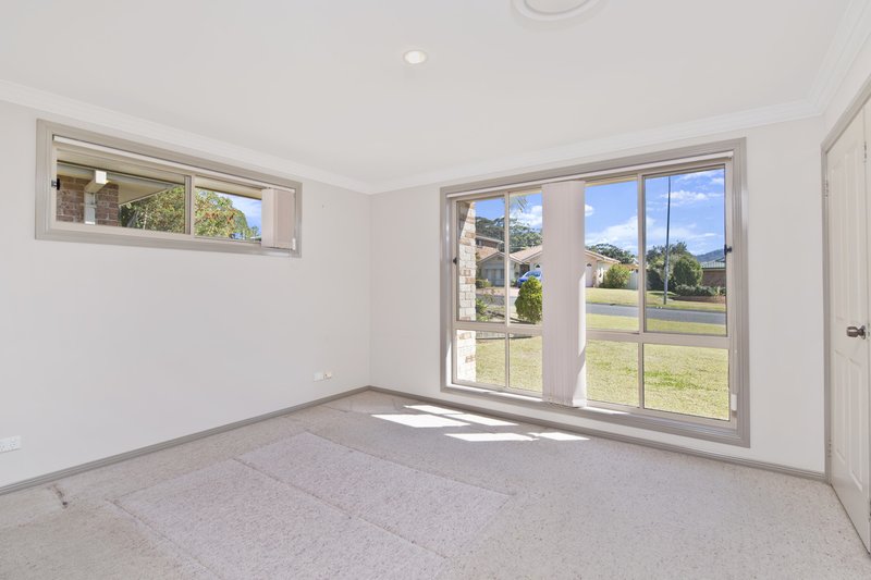 Photo - 21 Kendall Crescent, Bonny Hills NSW 2445 - Image 8