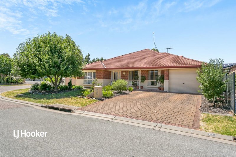 21 Kentia Drive, Para Hills West SA 5096