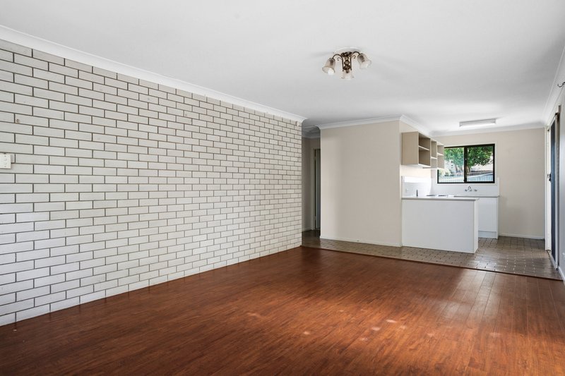 Photo - 2/1 Killarney Crescent, Capalaba QLD 4157 - Image 6