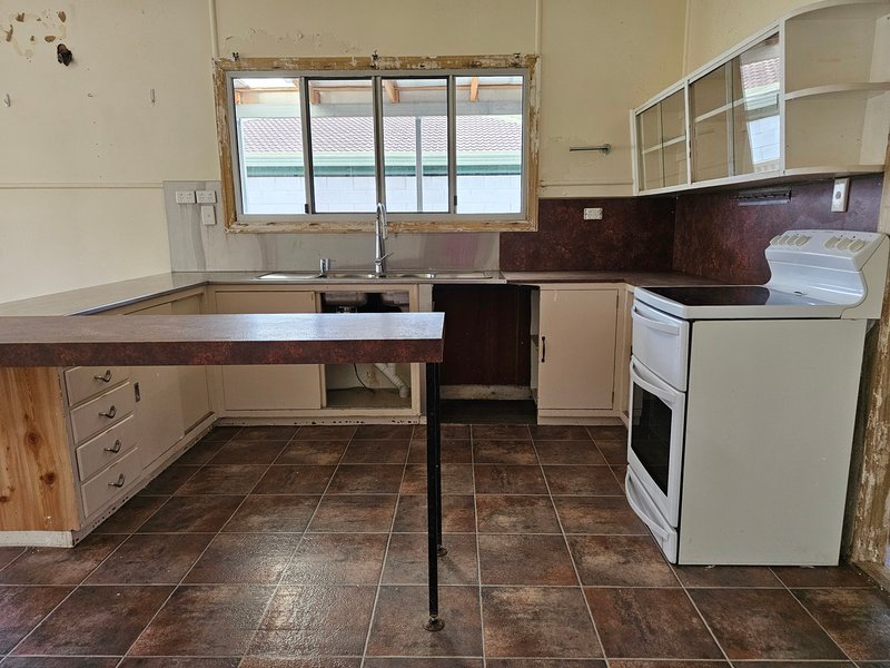 Photo - 21 Kilrie Road, Ayr QLD 4807 - Image 6