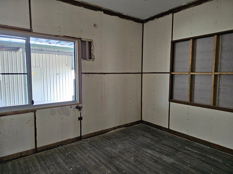 Photo - 21 Kilrie Road, Ayr QLD 4807 - Image 9