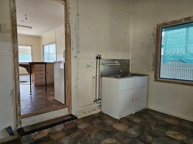 Photo - 21 Kilrie Road, Ayr QLD 4807 - Image 14