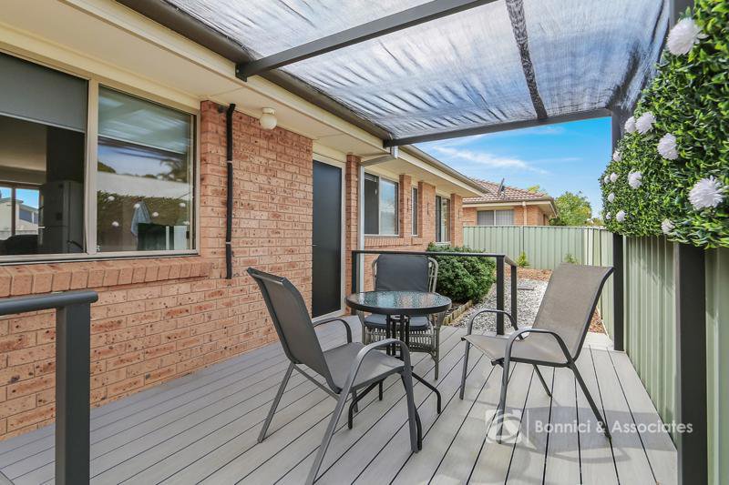 Photo - 2/1 Kingfisher Drive, West Wodonga VIC 3690 - Image 11