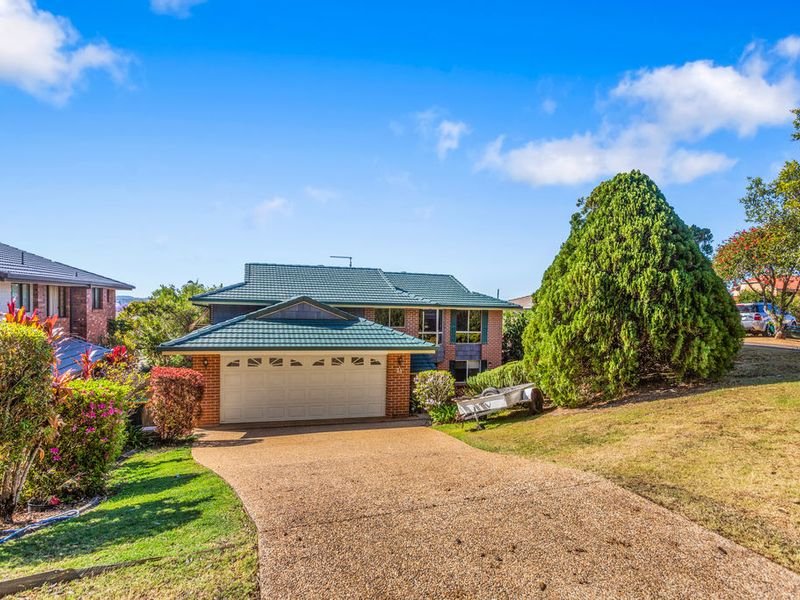 Photo - 21 Kintyre Crescent, Banora Point NSW 2486 - Image 17