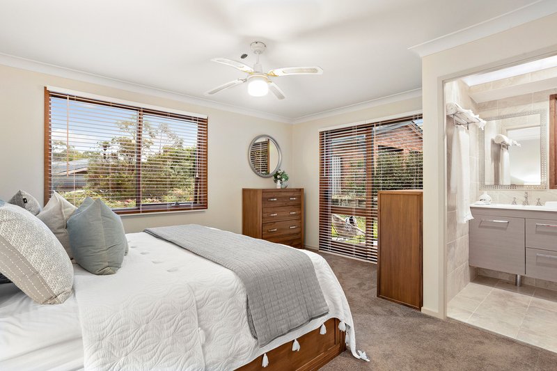 Photo - 21 Knightsbridge Place, Castle Hill NSW 2154 - Image 7