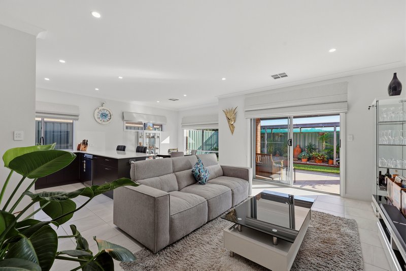 Photo - 21 Kookaburra Boulevard, Encounter Bay SA 5211 - Image 7