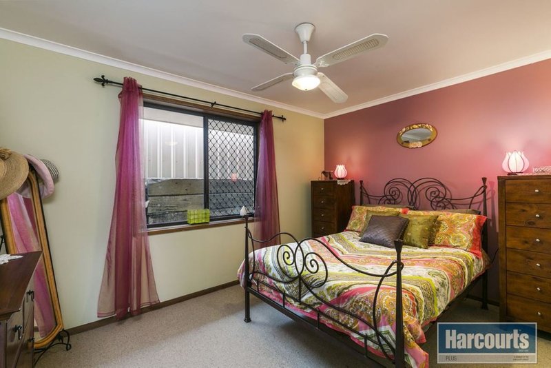 Photo - 21 Kurnabinna Terrace, Hallett Cove SA 5158 - Image 10