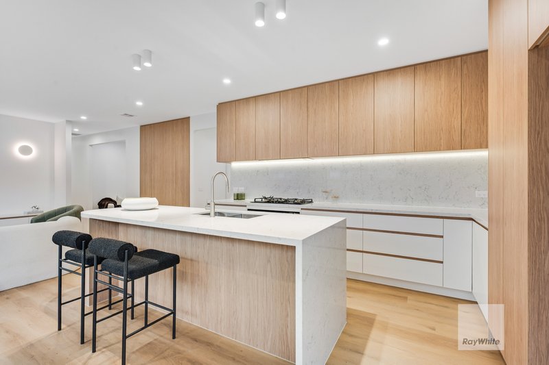 Photo - 21 Kurrajong Road, Mickleham VIC 3064 - Image 7