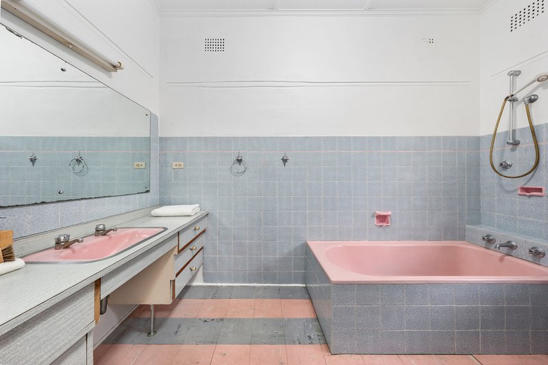 Photo - 21 Lamette Street, Chatswood NSW 2067 - Image 6