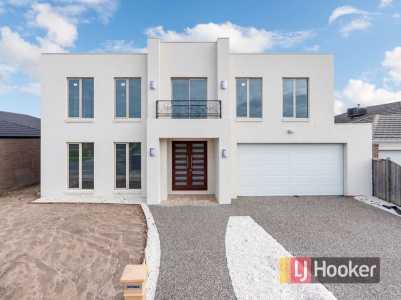 21 Lancashire Drive, Cranbourne North VIC 3977