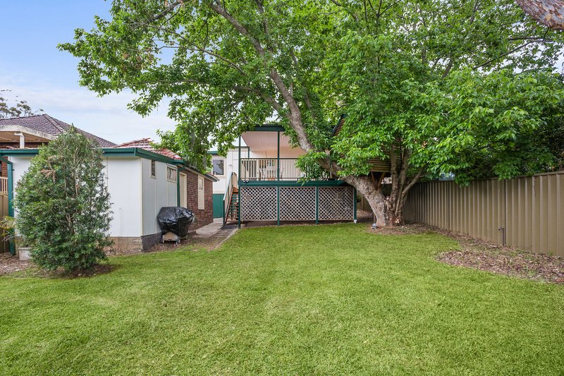 Photo - 21 Lansdowne Street, Penshurst NSW 2222 - Image 11