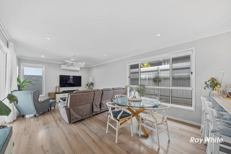 Photo - 21 Lathro Way, Thornlands QLD 4164 - Image 3