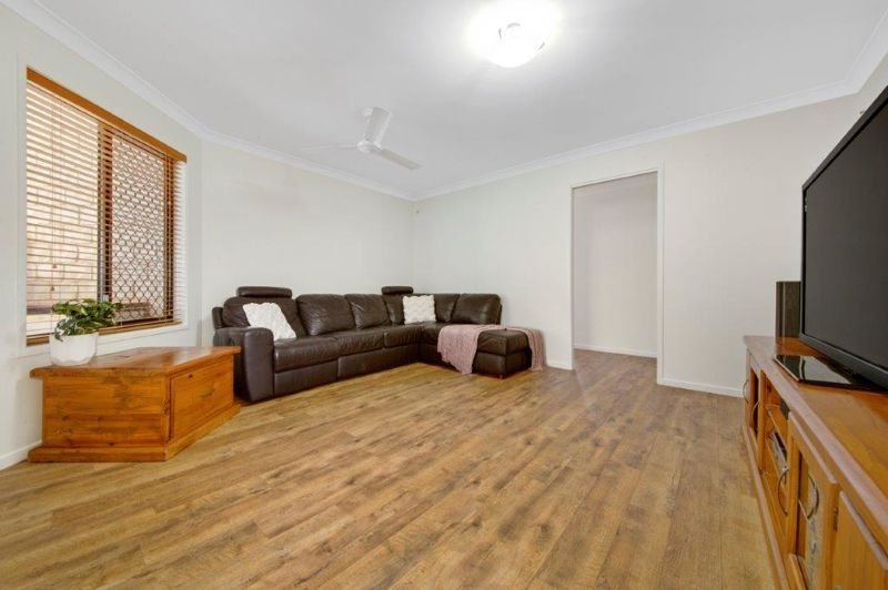 Photo - 21 Leichhardt Court, Glen Eden QLD 4680 - Image 7