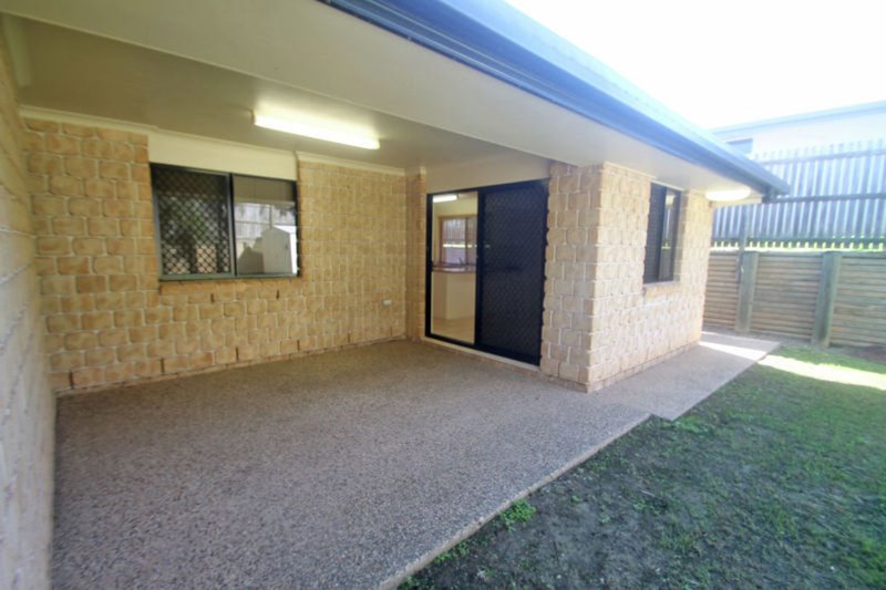 Photo - 21 Linhow Crescent, Clinton QLD 4680 - Image 6