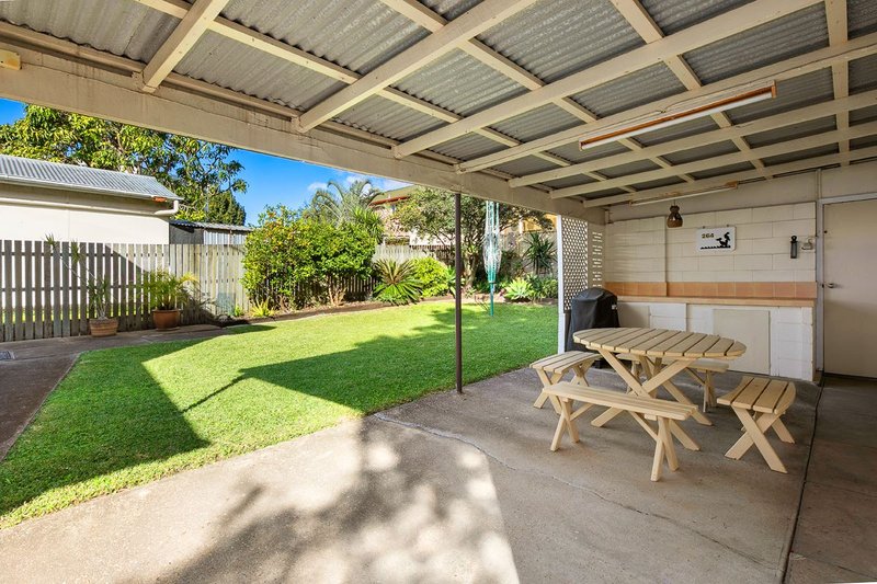 Photo - 21 Little Jenner Street, Nundah QLD 4012 - Image 4