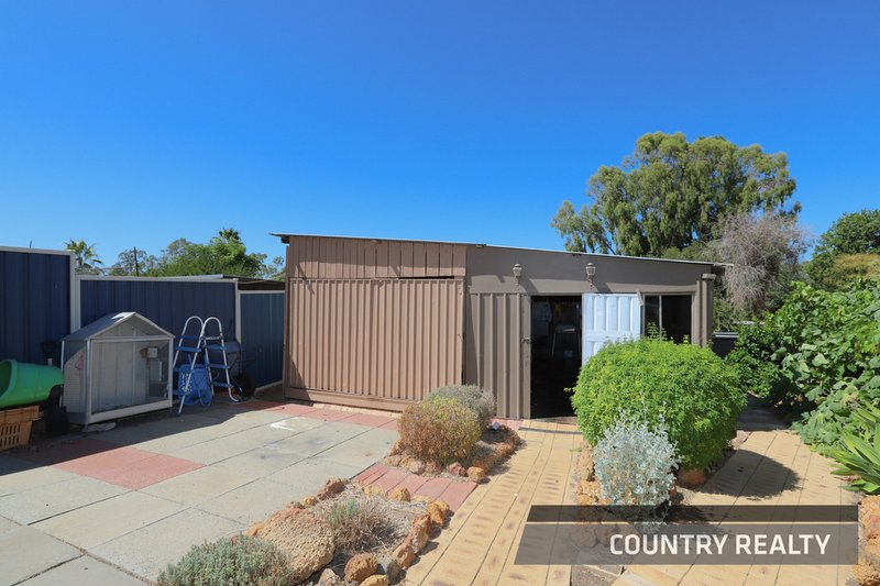 Photo - 21 Lobelia Avenue, Wundowie WA 6560 - Image 11