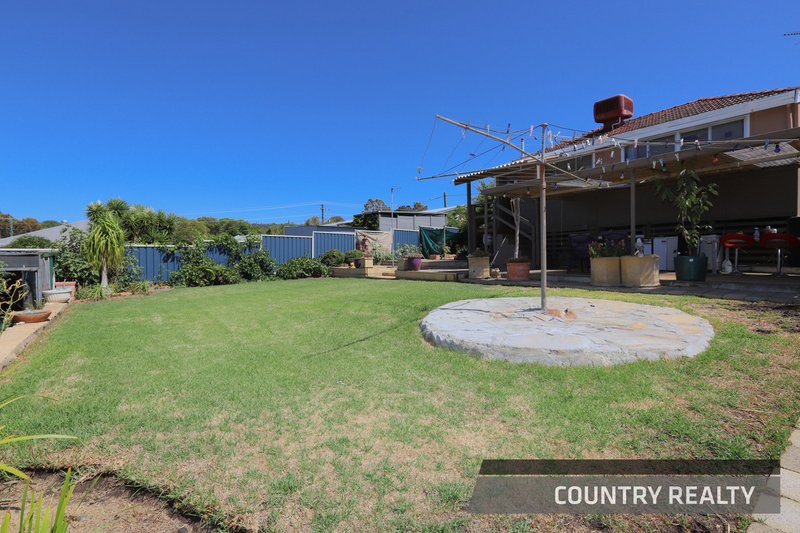 Photo - 21 Lobelia Avenue, Wundowie WA 6560 - Image 13