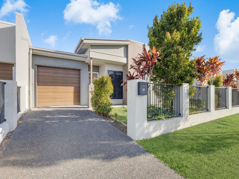 21 Locke Crescent, Baringa QLD 4551