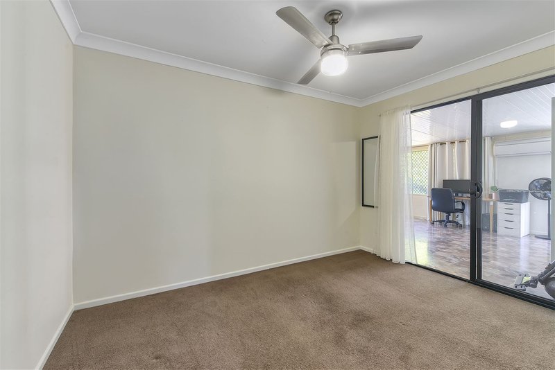 Photo - 21 Loncroft Street, Brighton QLD 4017 - Image 12