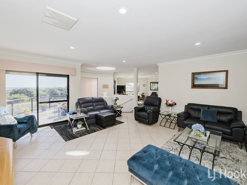 Photo - 21 Long Beach Promenade, Mindarie WA 6030 - Image 16