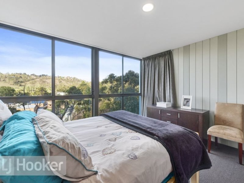 Photo - 21 Lowrie Place, Glenorchy TAS 7010 - Image 7