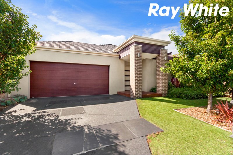 Photo - 21 Loxton Way, Pakenham VIC 3810 - Image 1