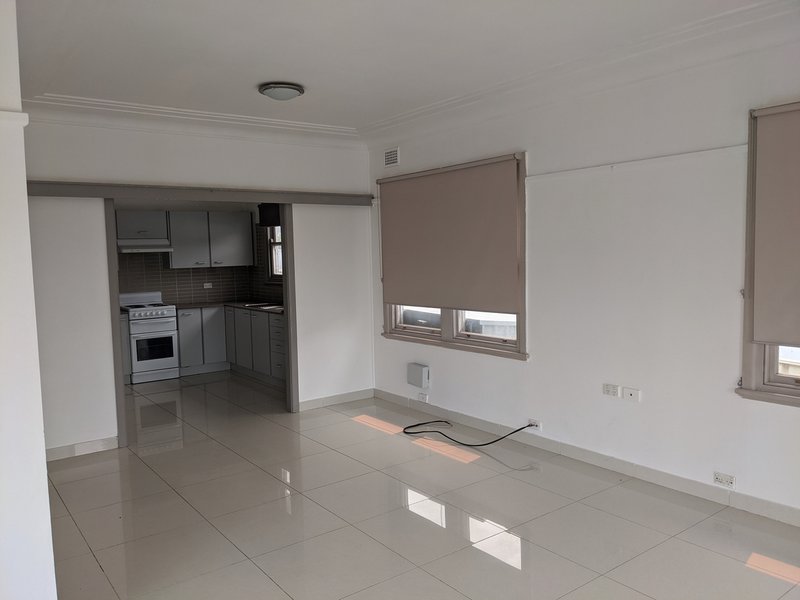 Photo - 21 Lynwood Avenue, The Entrance NSW 2261 - Image 3