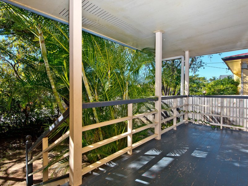 Photo - 21 Lyonors Street, Bracken Ridge QLD 4017 - Image 2