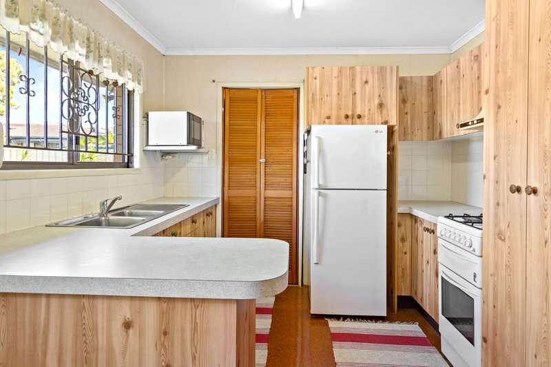 Photo - 21 Macarthur Crescent, Slacks Creek QLD 4127 - Image 3