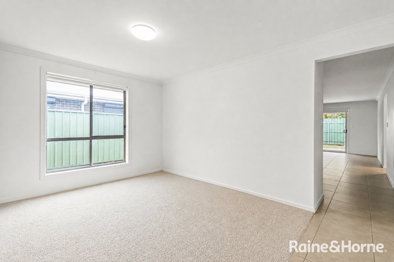 Photo - 21 Maher Place, Evanston Gardens SA 5116 - Image 2